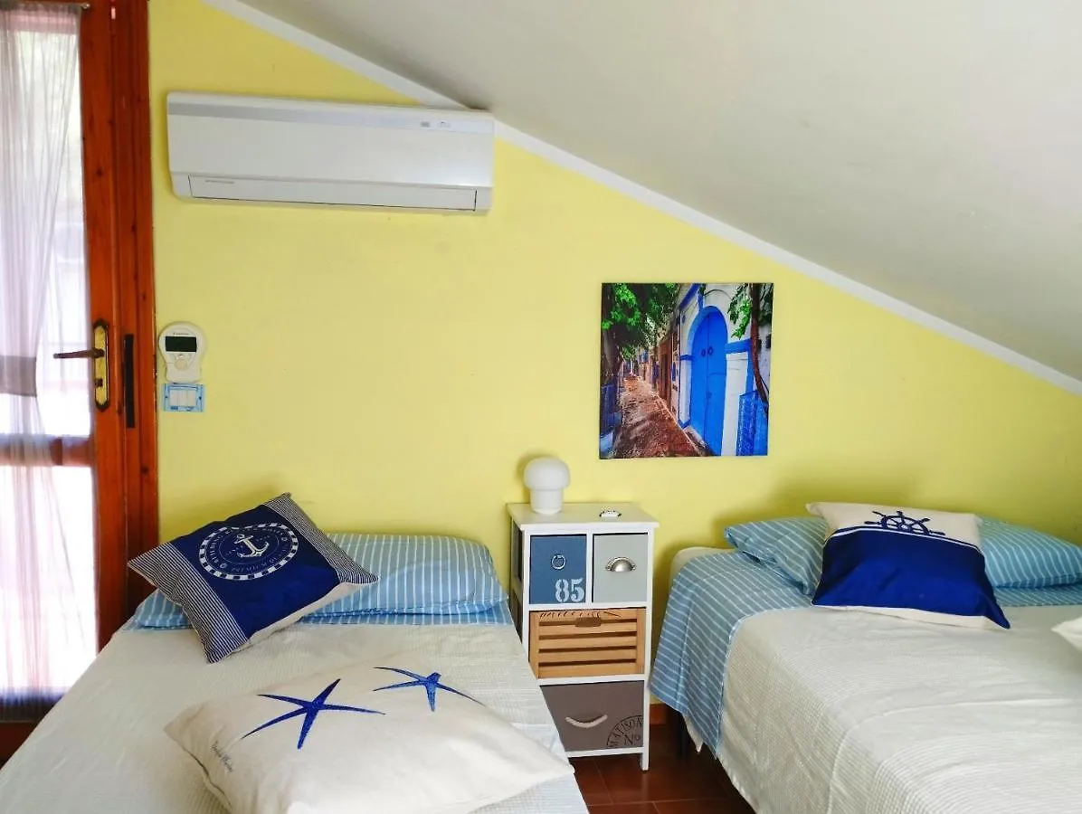 Villa Il Glicine Marina Romea 0*,  Italien